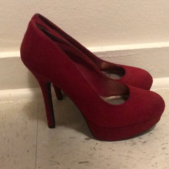 High heels - Picture 4 of 4